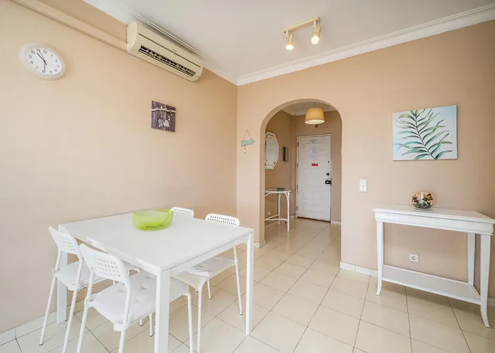 Apartment Candirocha D9 *